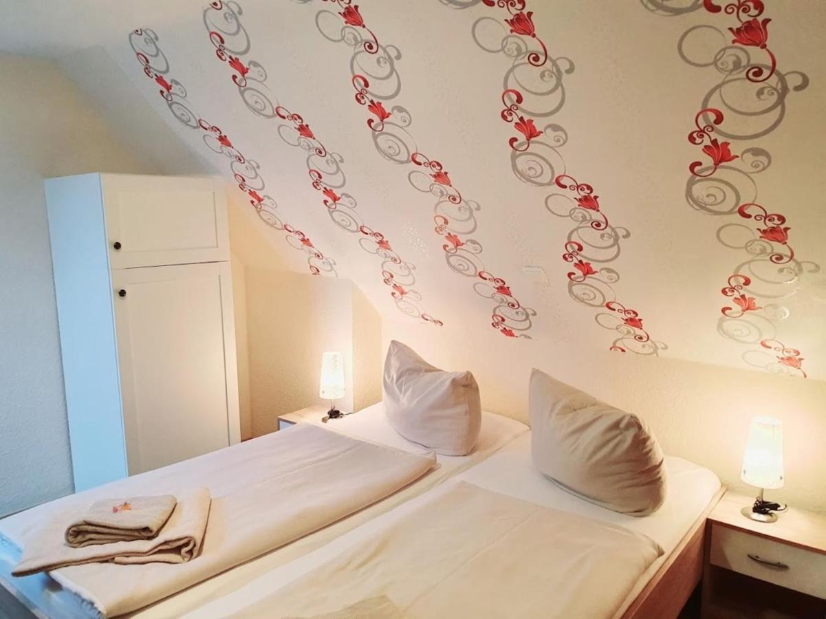 Hotel Up Diek Carolinensiel Eksteriør billede