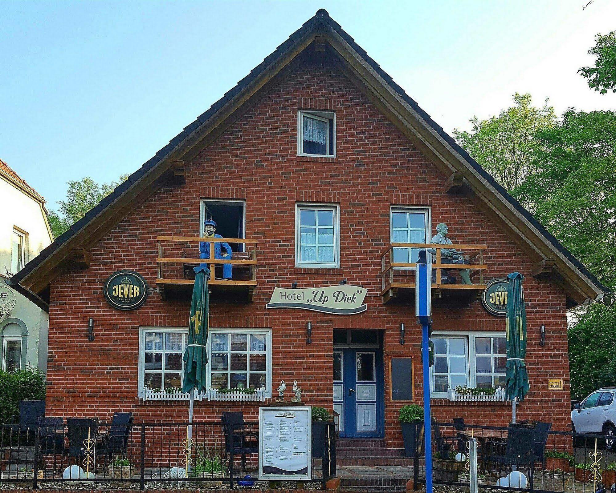 Hotel Up Diek Carolinensiel Eksteriør billede