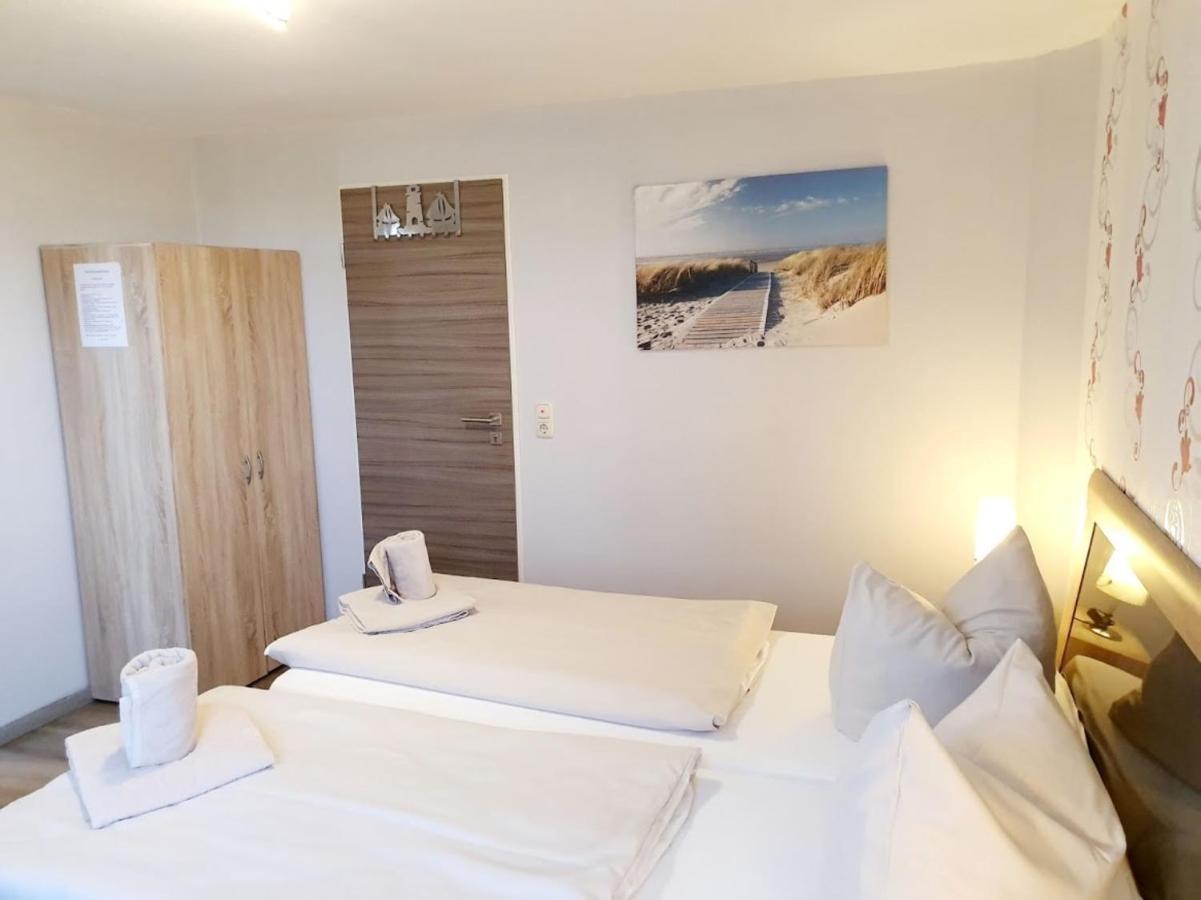Hotel Up Diek Carolinensiel Eksteriør billede